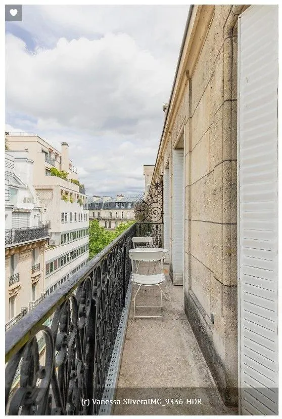 Rue Saint Didier Champs Elysees Paris